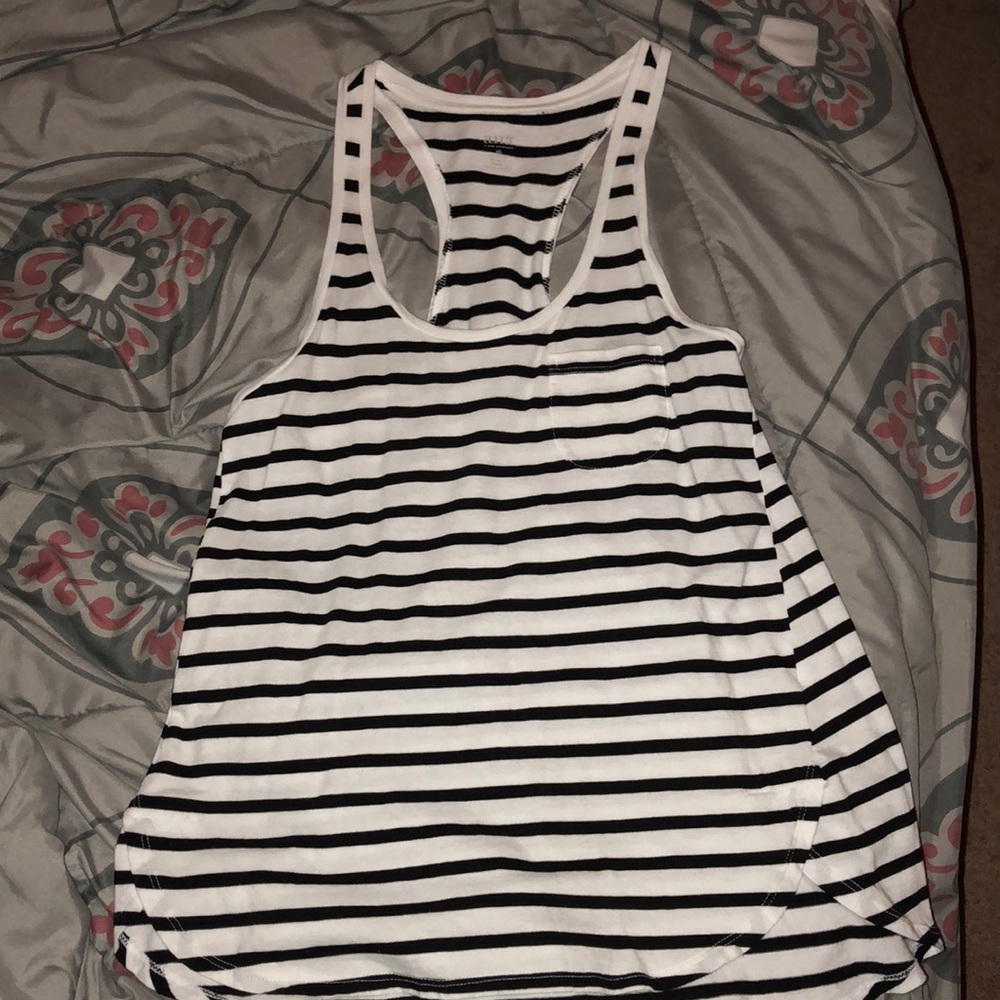 Black and white stripped tank top